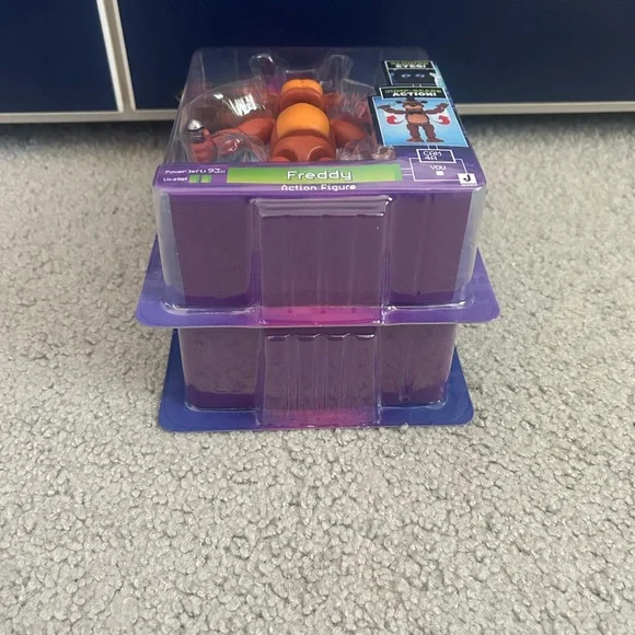 Five Nights at Freddy’s Ringmaster Foxy and Freddy Jazwares - Picture 9 of 9